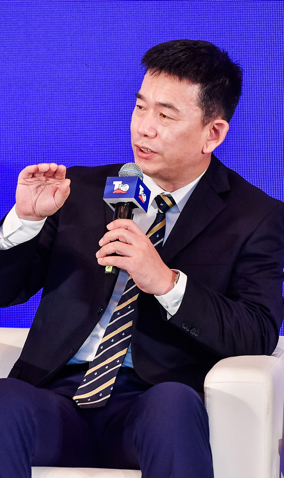 崔旭